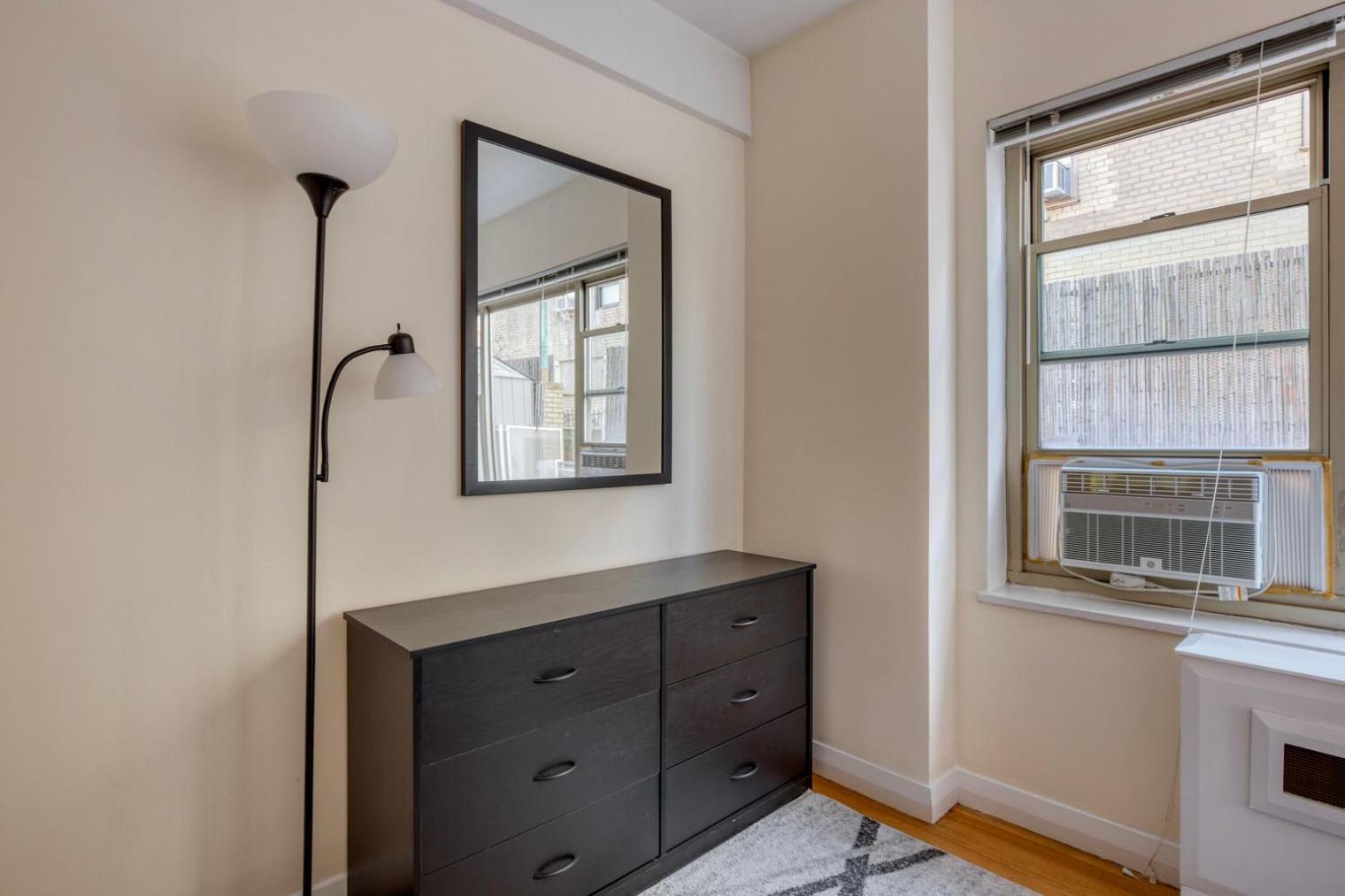 Murray Hill 2br W Wraparound Terrace Nr Park Nyc-1347 Appartement *
